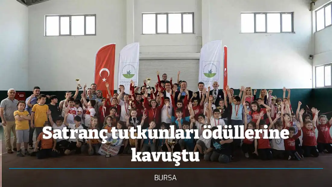 Satranç tutkunları ödüllerine kavuştu