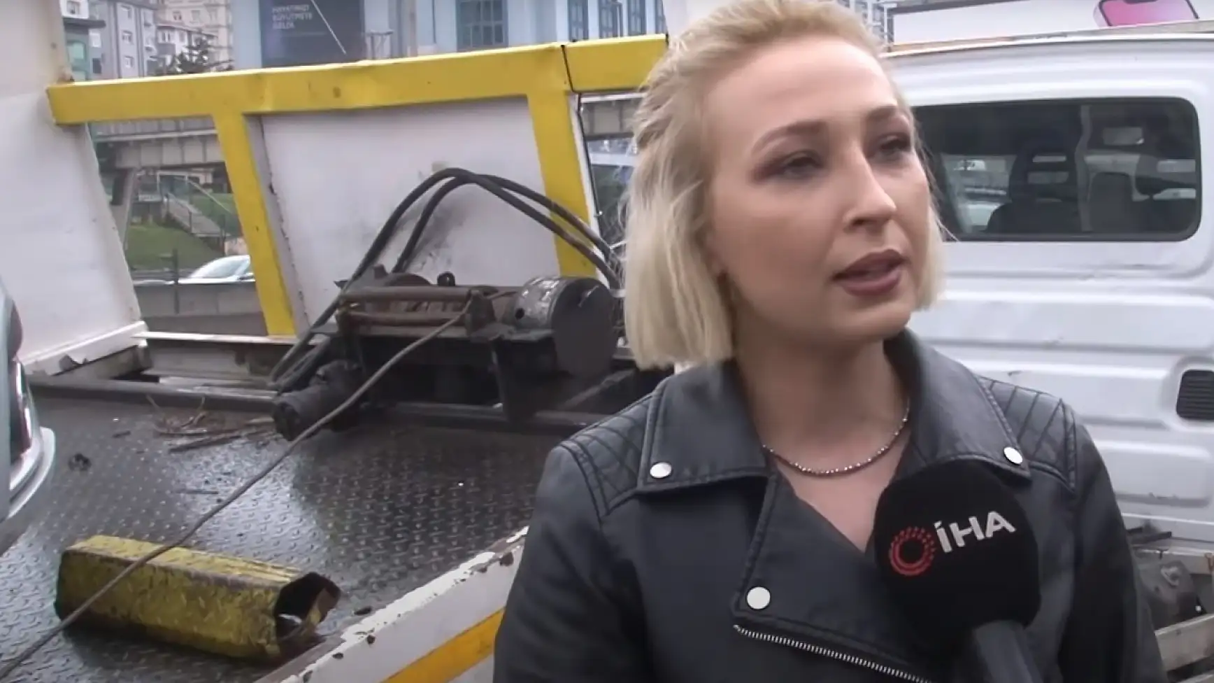 Ataşehir’in kadın çekici operatörünü görenler şaşkınlığını gizleyemiyor