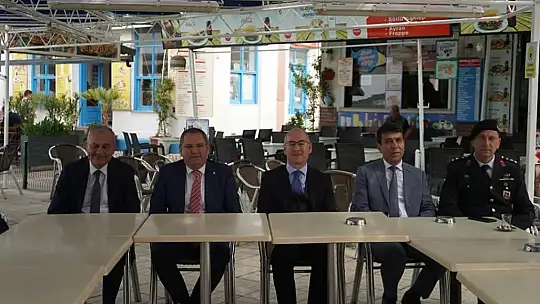 Ayvalık'ta resmi bayramlaşma yapıldı