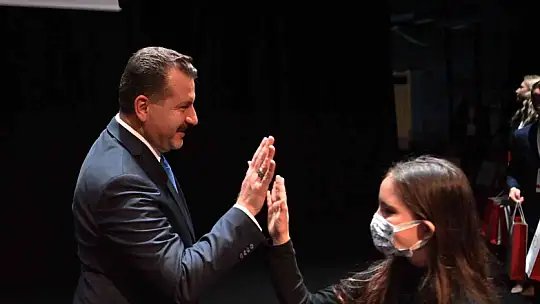 Balıkesir Büyükşehir, yazılımcı gençler yetiştirecek