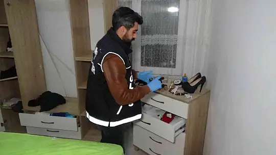 Balıkesir'de bin polisin katılımıyla helikopter destekli huzur operasyonu düzenlendi