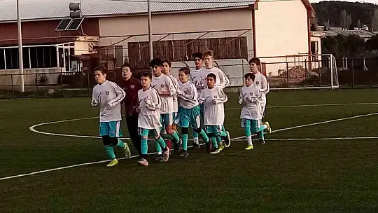 Bandırmaspor, alt yapı ile güçleniyor