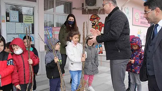 Bigadiç'te Hayvancılığa Büyük Destek