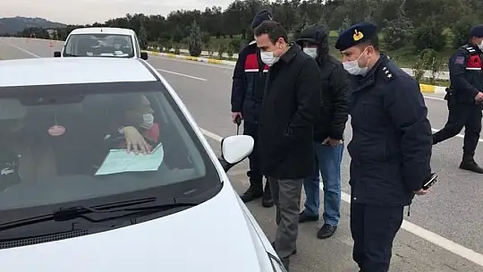 Burhaniye Kaymakamı Koronavirüs denetimlerine katıldı
