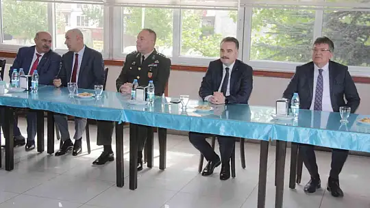 Edremit'te Ramazan Bayramı kutlandı