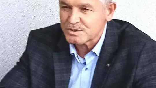 Eski başkan Acar yeniden aday oldu