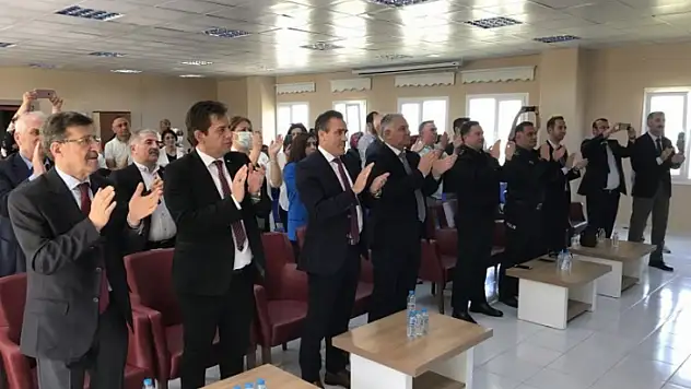 Burhaniye'de Kaymakam Memiş, engellilerle bir araya geldi