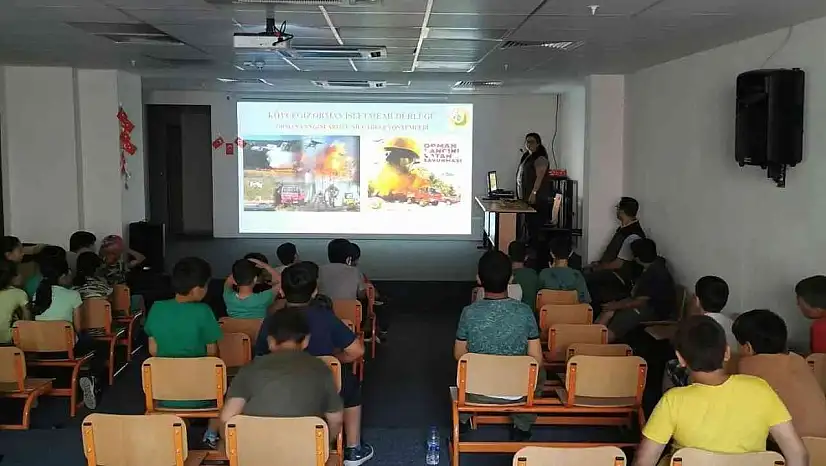 Köyceğiz'de öğrencilere orman yangınlarının önlenmesi eğitimi verildi